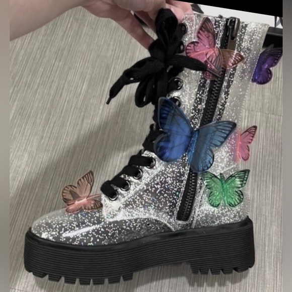 Dolls Kill Club EXX 3D butterfly Terrarium combat boots silver glitter size 5 - Picture 4 of 12